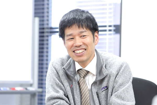 開発部 電気設計開発課 課長※当時 F